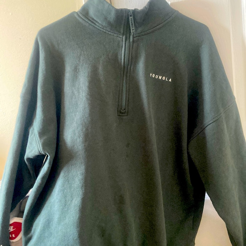 Youngla 516 alumni quarter zip
